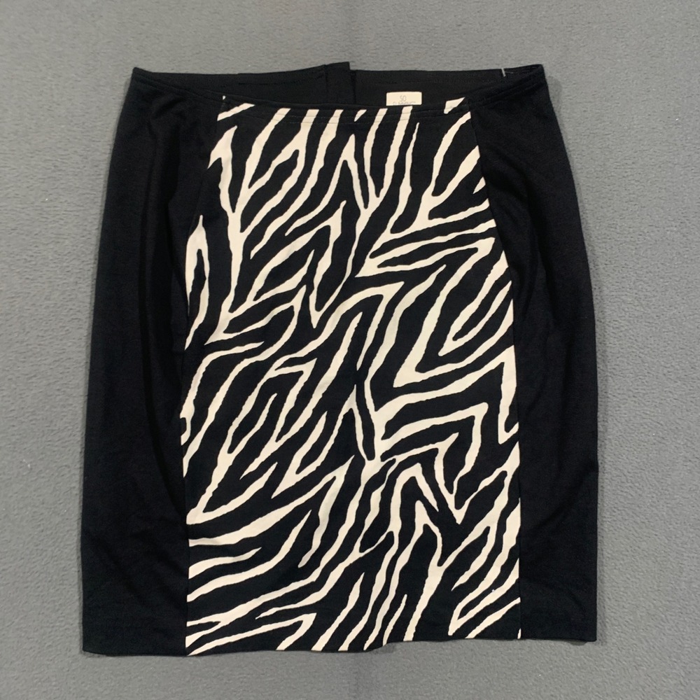 Chico's So Slimming Pencil Skirt Women 2 Zebra Print Black White Career Chic